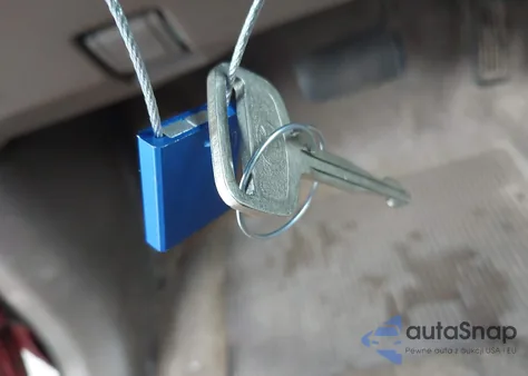 1997 Toyota Tacoma из США, поврежденный, VIN 4TAVL52N2VZ296558